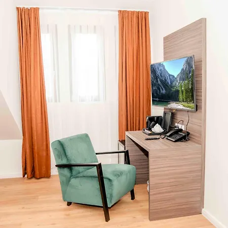 Hotel & Lounge Adult Only