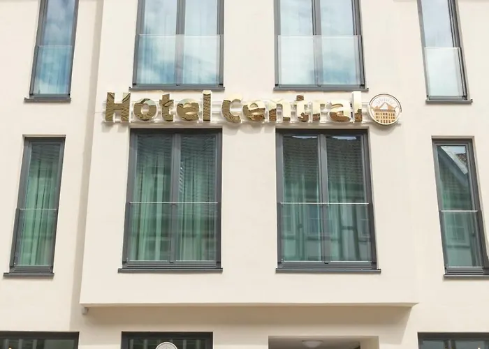 Hotel & Lounge Adult Only